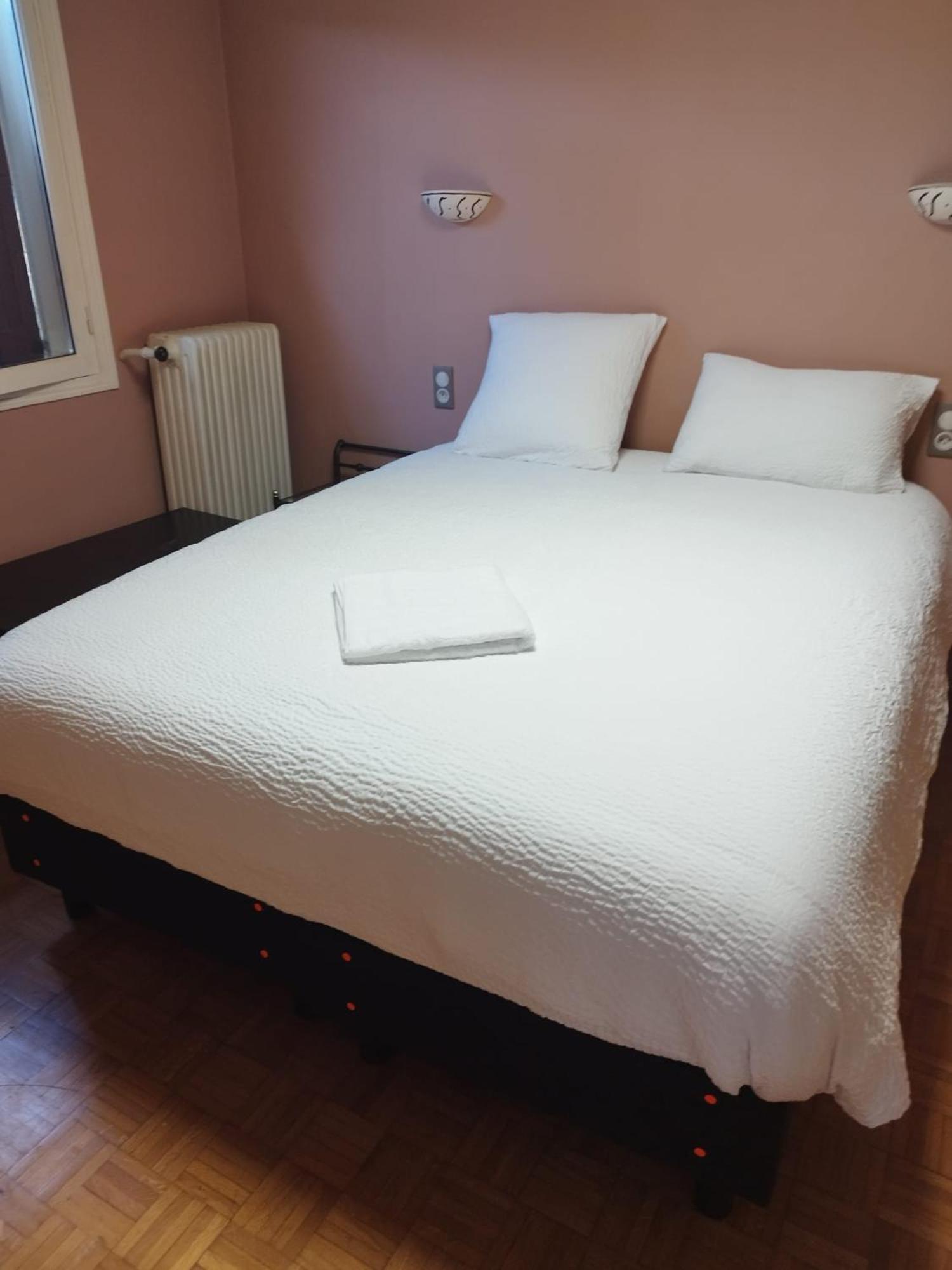 Appart'Hotel Des 3 Vallees Le Pied A Terre Seranon Ngoại thất bức ảnh