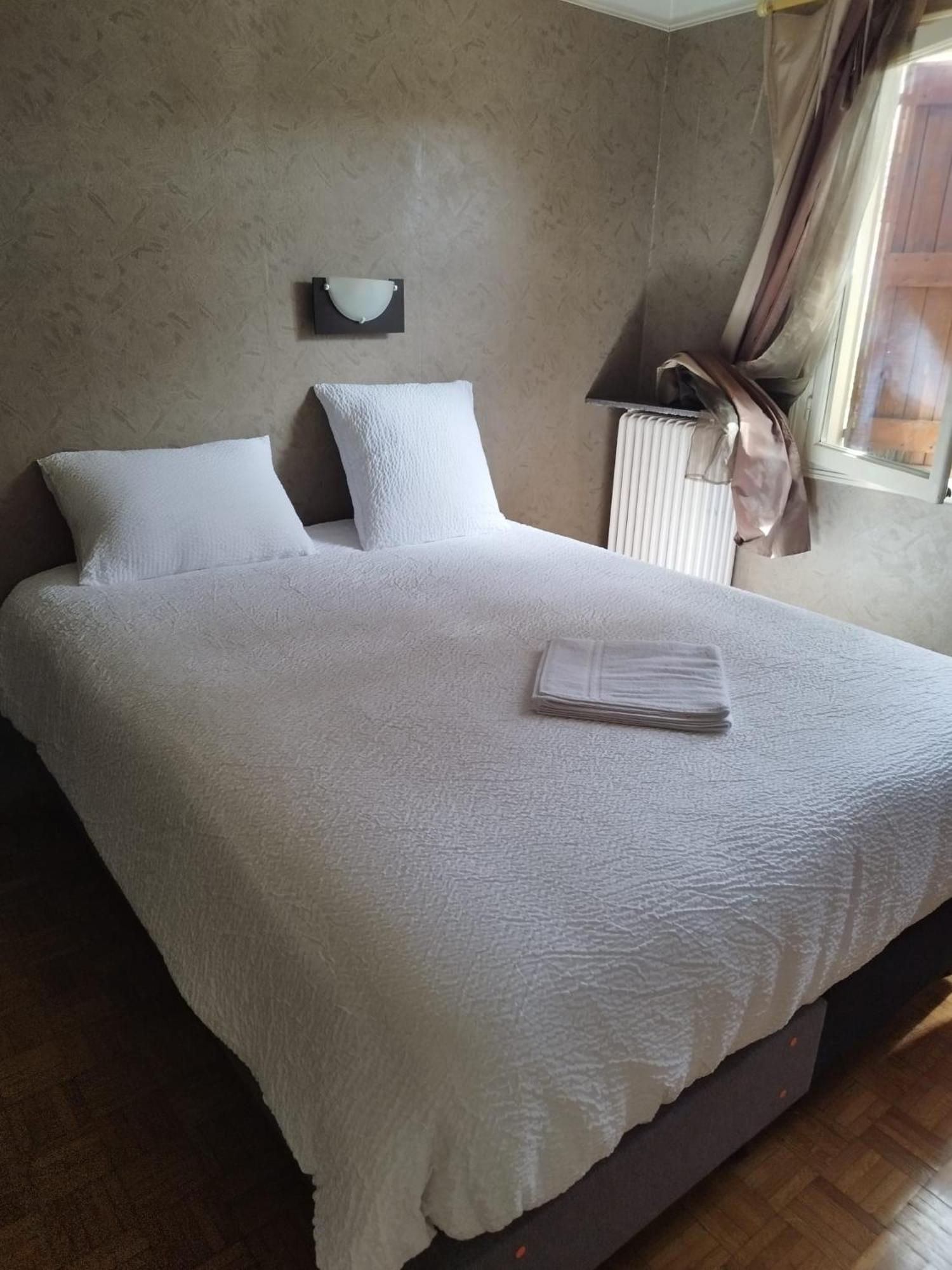Appart'Hotel Des 3 Vallees Le Pied A Terre Seranon Ngoại thất bức ảnh